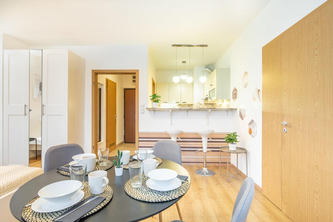 Comfortable Apartman *